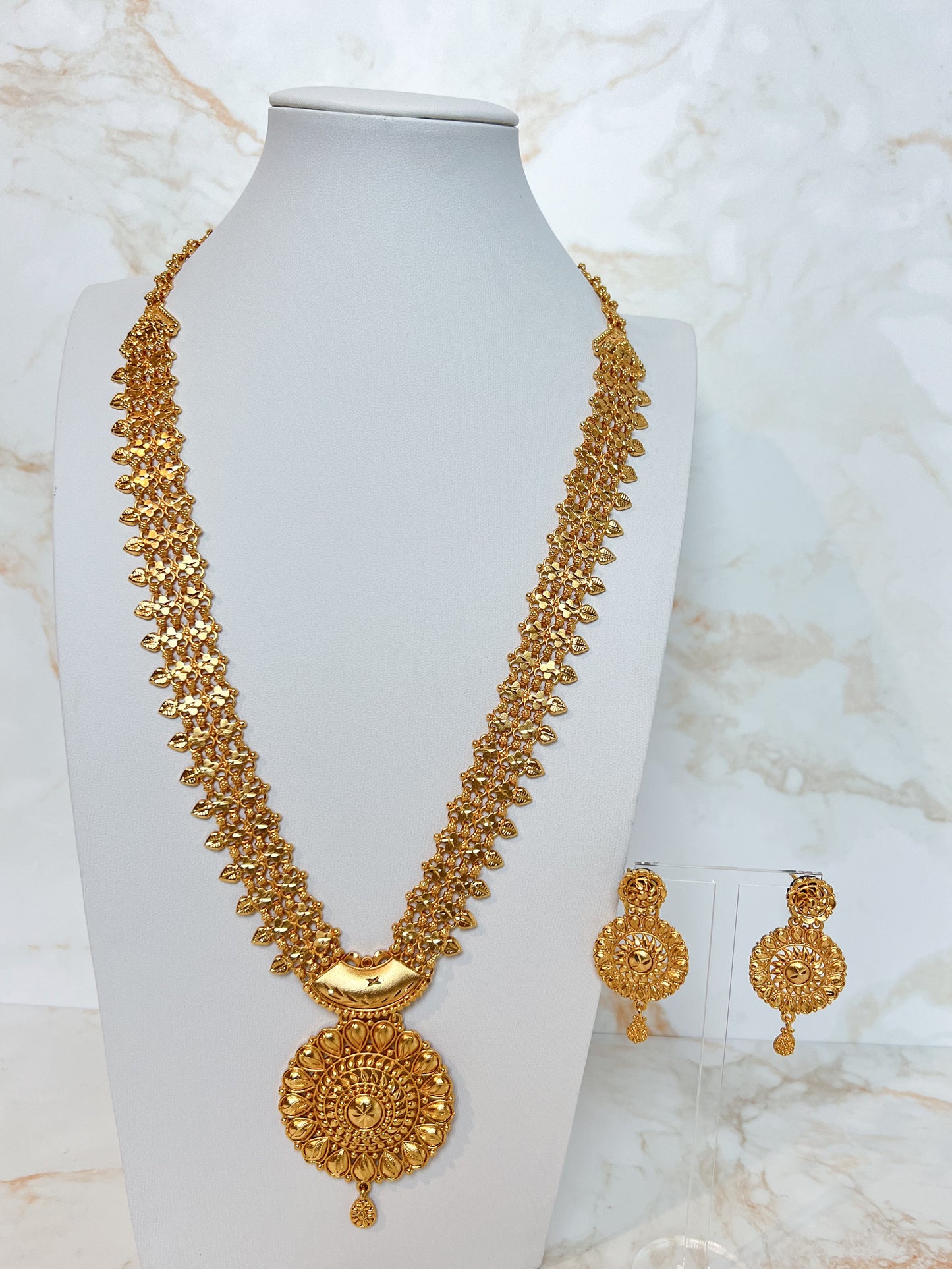 Rani Haar Necklace Set with Earrings Gold Plated