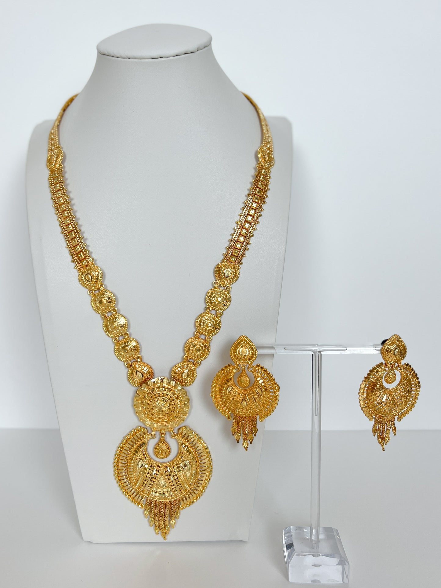 Rani Haar Necklace Set with Earrings Gold Plated