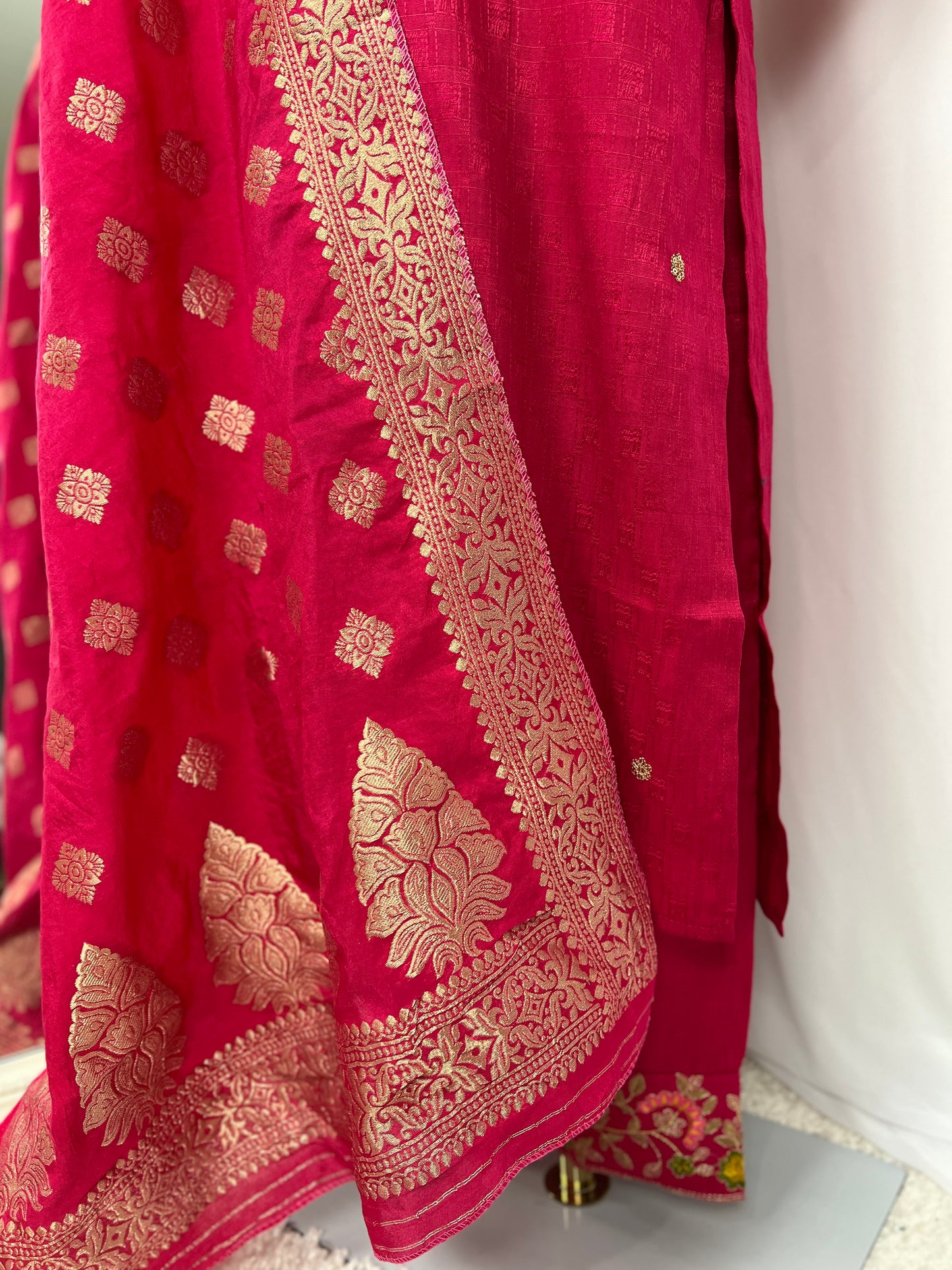Pink Embroidered Kurtha, Trousers & Shawl