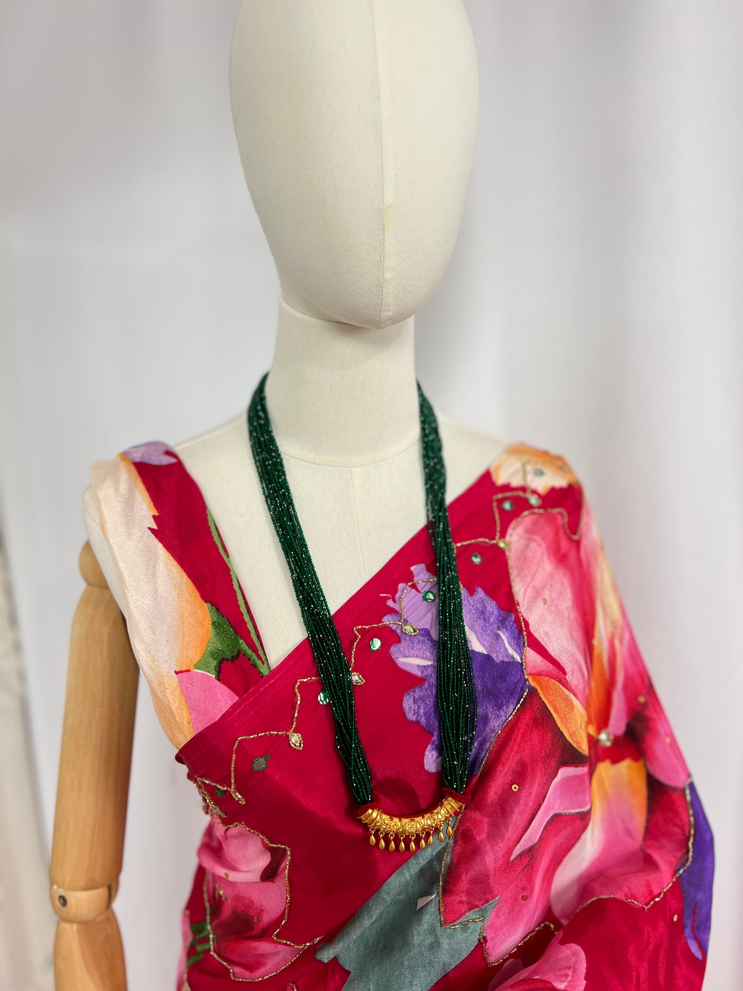 C Tilhari Long Green Hydropote – Traditional Nepali Necklace