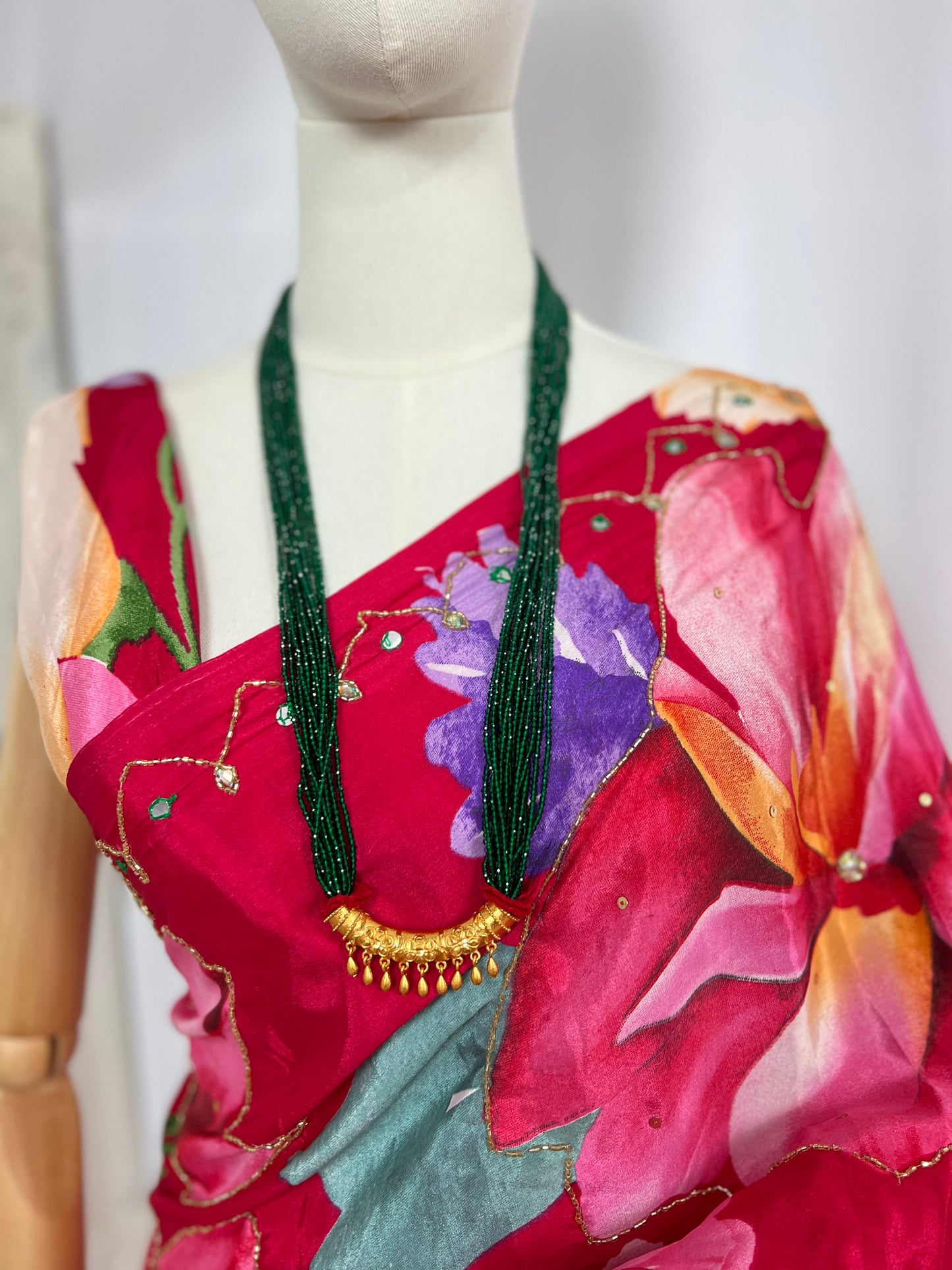 C Tilhari Long Green Hydropote – Traditional Nepali Necklace