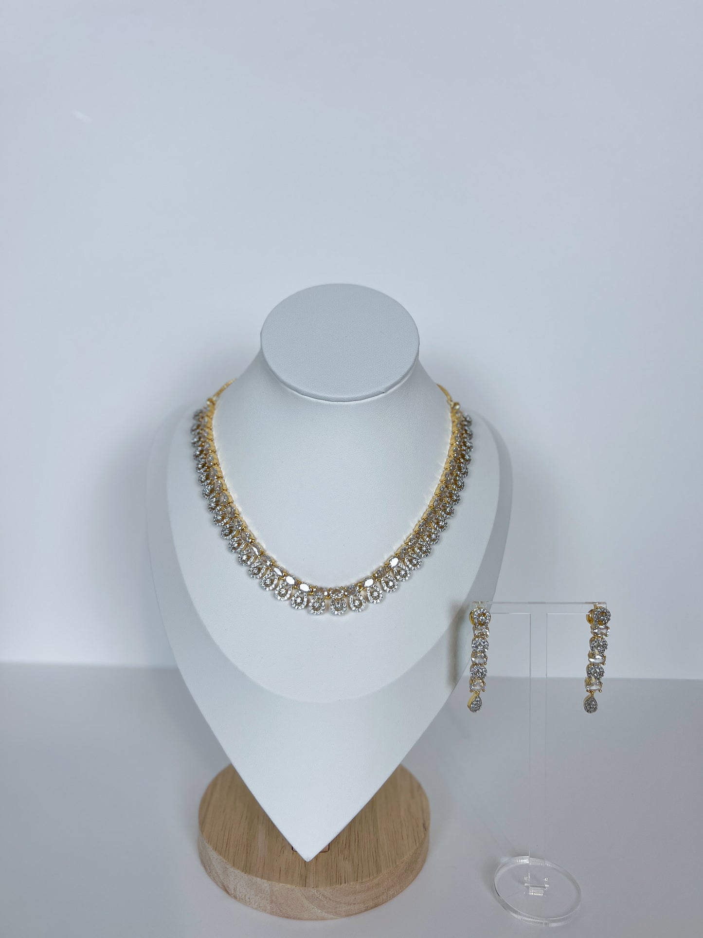 AD necklace set gold plated