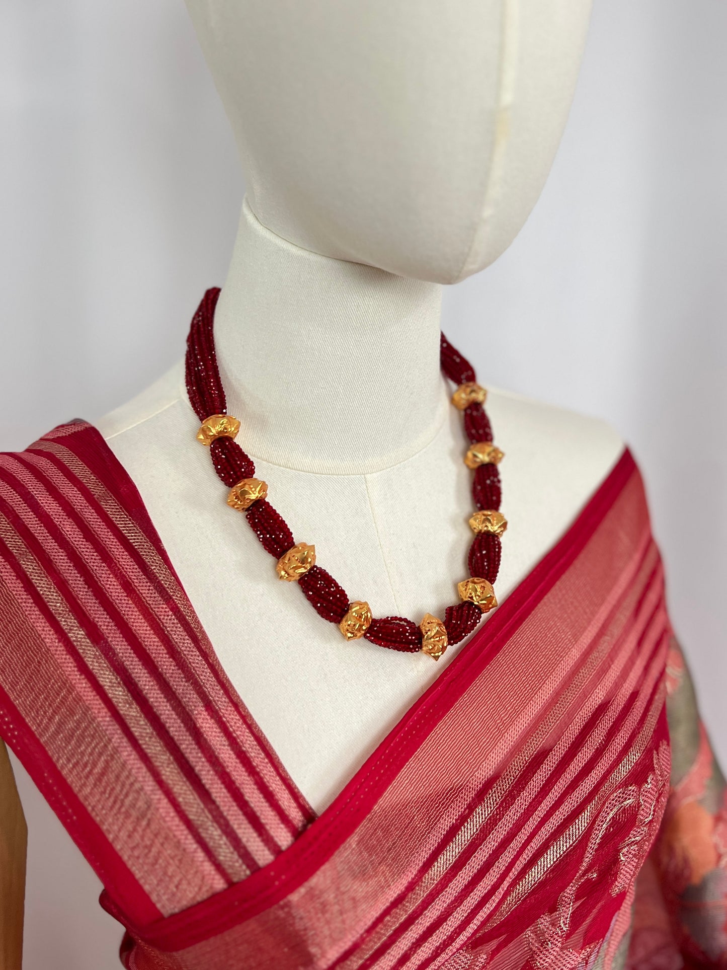 Mini Naugedi Red Hydropote Necklace Gold Plated