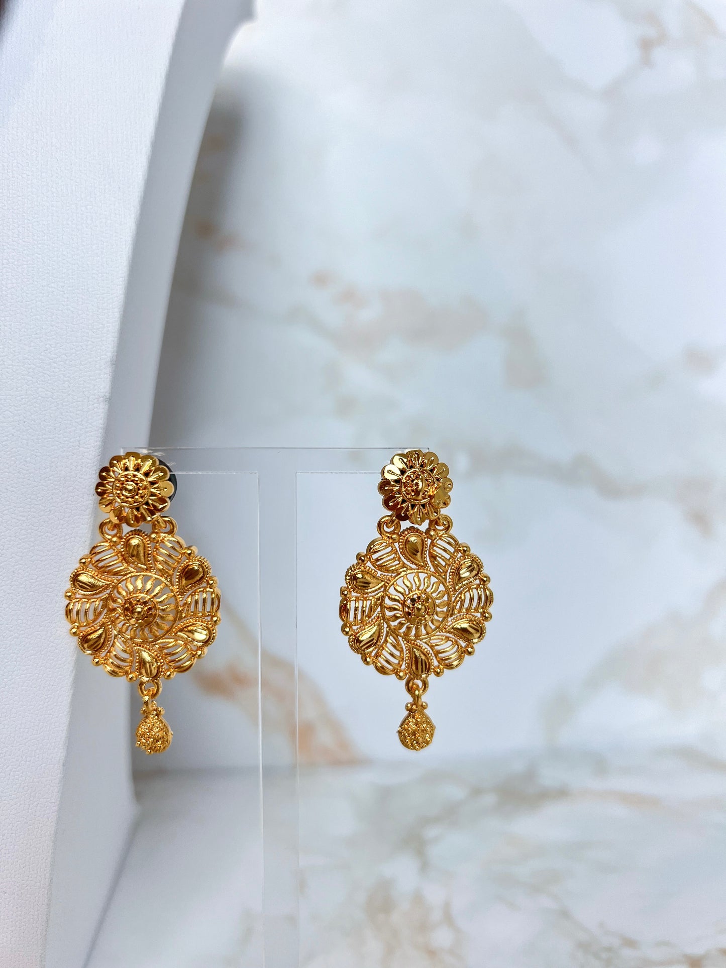 Mangalsutra with Earrings Red Hydropote Necklace