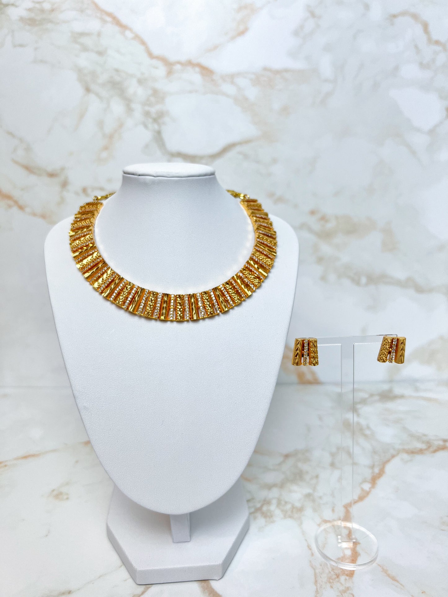 Mini Haar Necklace Set With Earrings Gold Plated