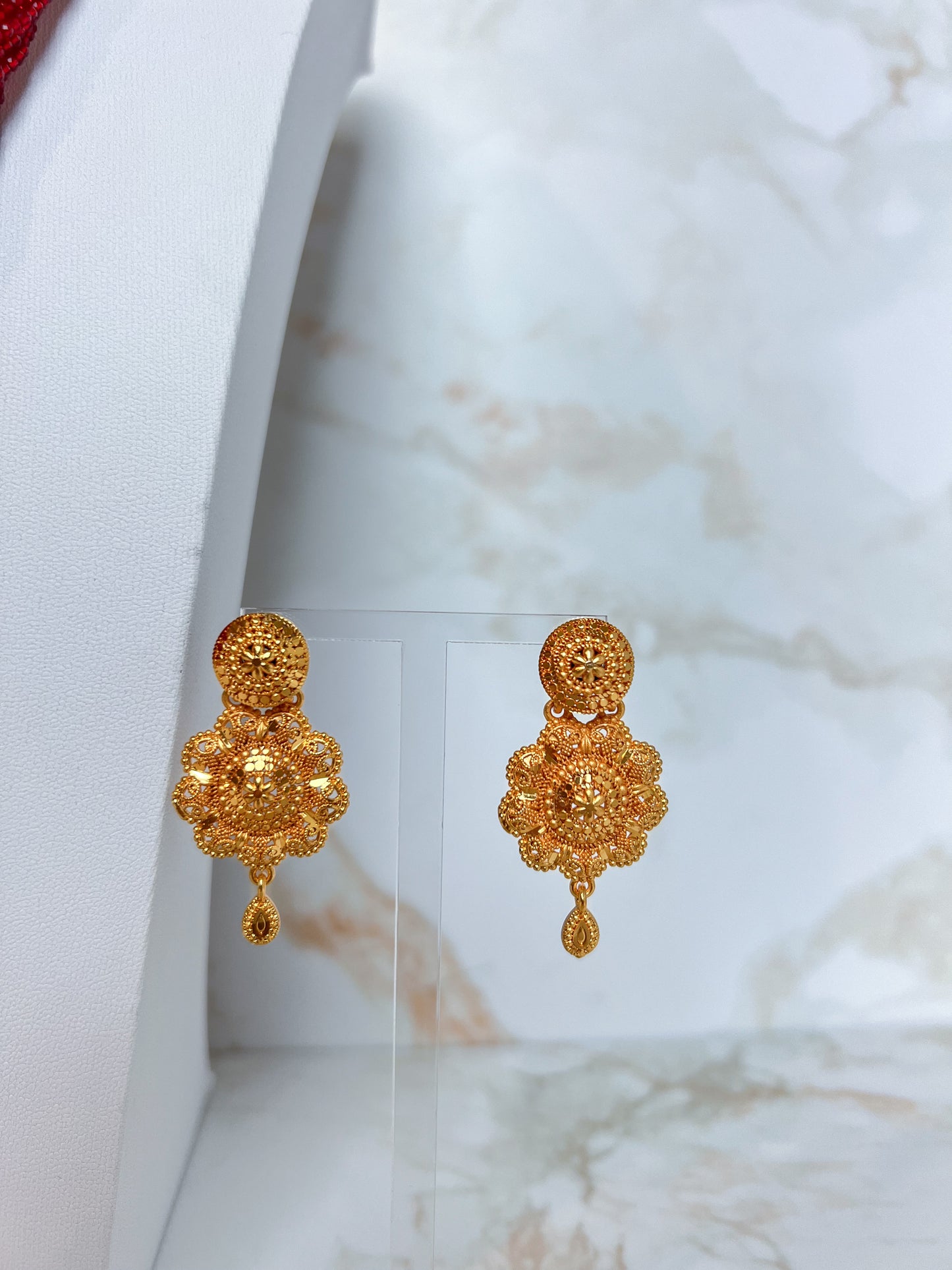 Mangalsutra with Earrings Red Hydropote Necklace