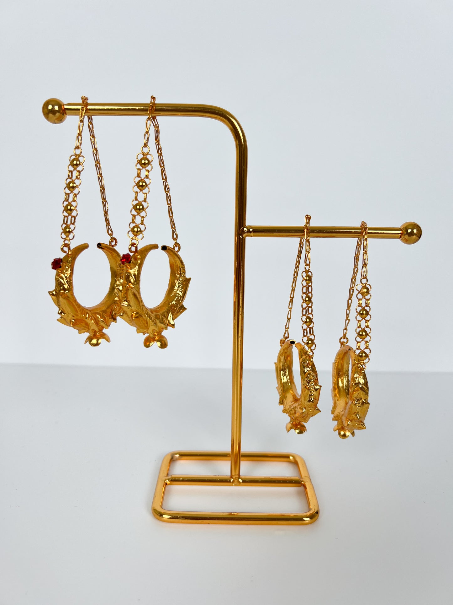 Handcrafted Marwari With Red Stone – Gold Plated