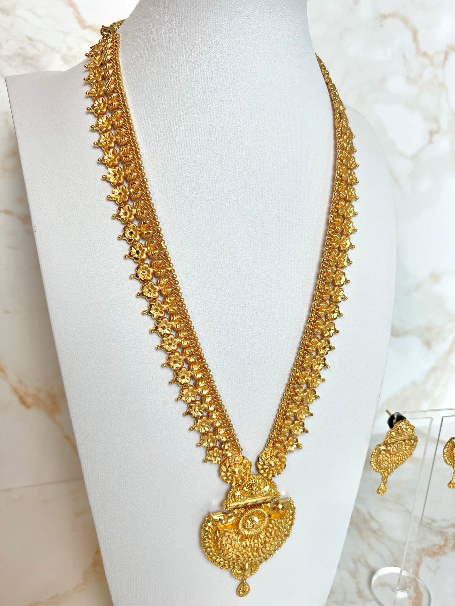 Rani Haar Necklace Set with Earrings Gold Plated