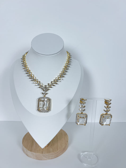AD necklace set gold plated
