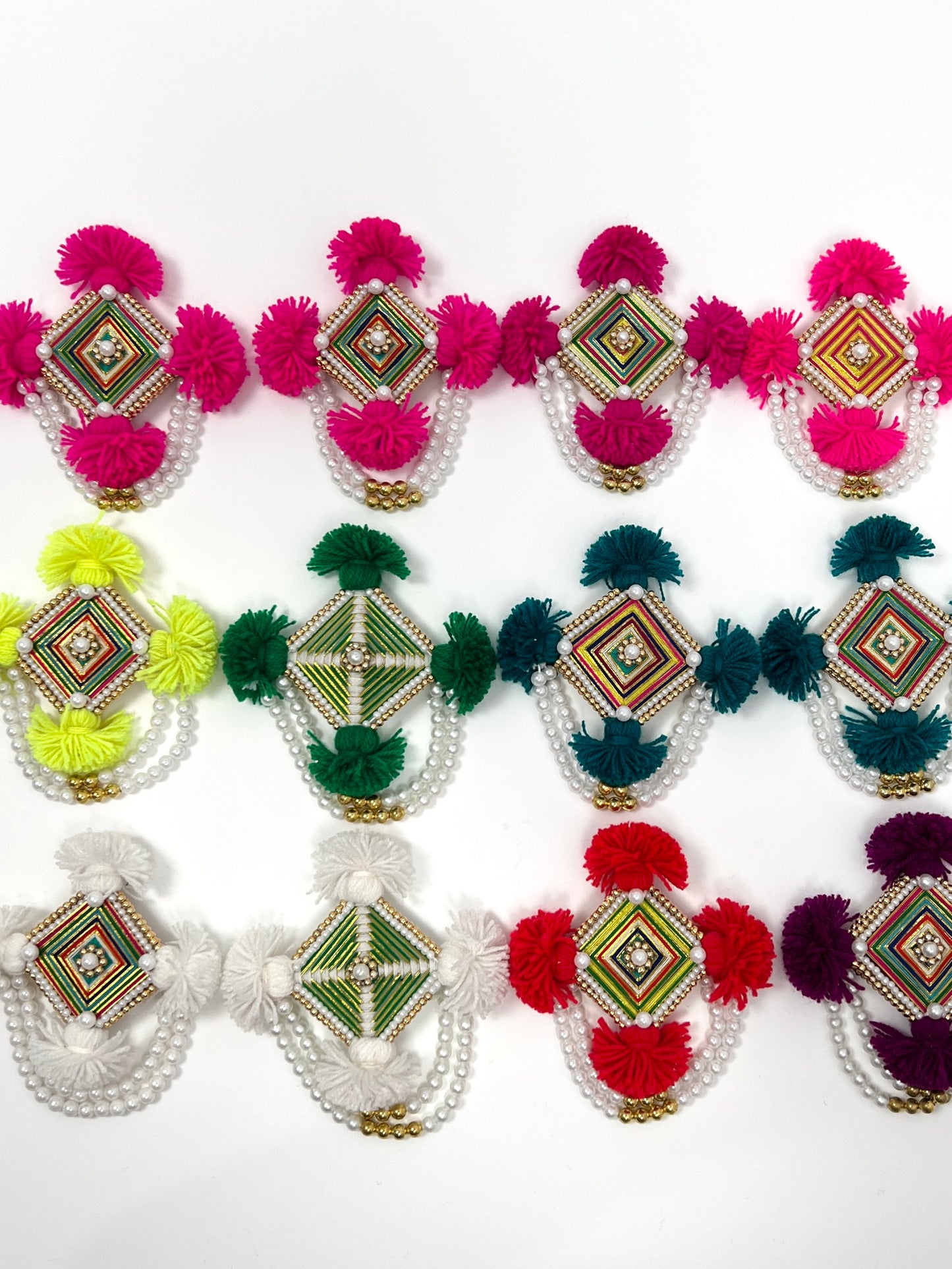 Silam Sakhma Brooch – Threadwork