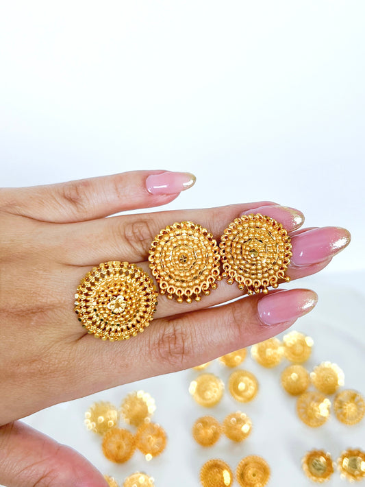 Stud Earrings with Adjustable Ring Gold Plated