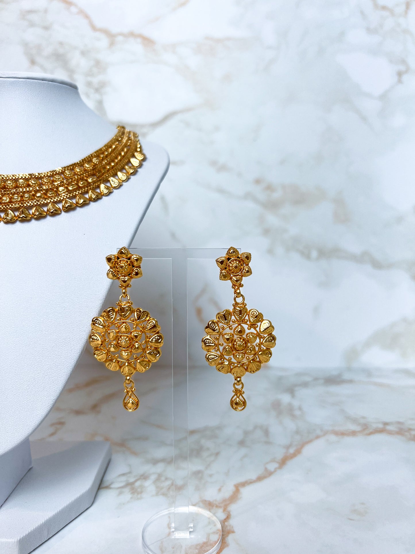Mini Haar Necklace Set With Earrings Gold Plated