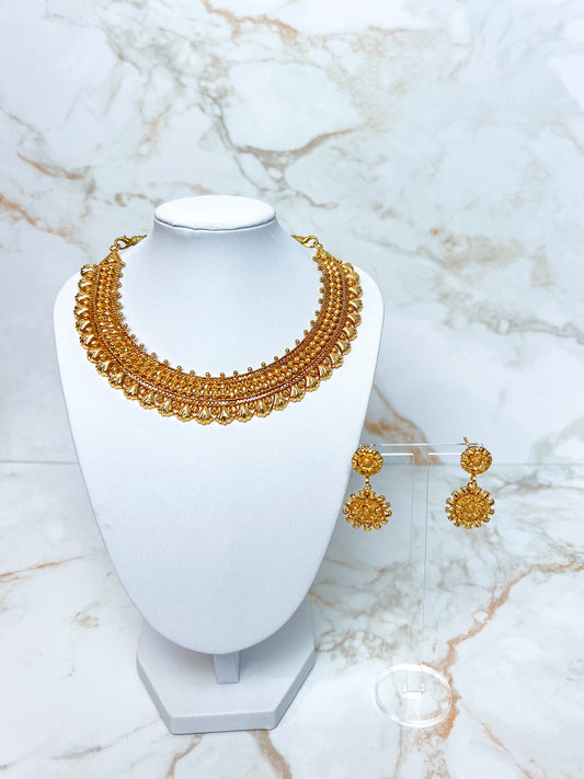 Mini Haar Necklace Set With Earrings Gold Plated
