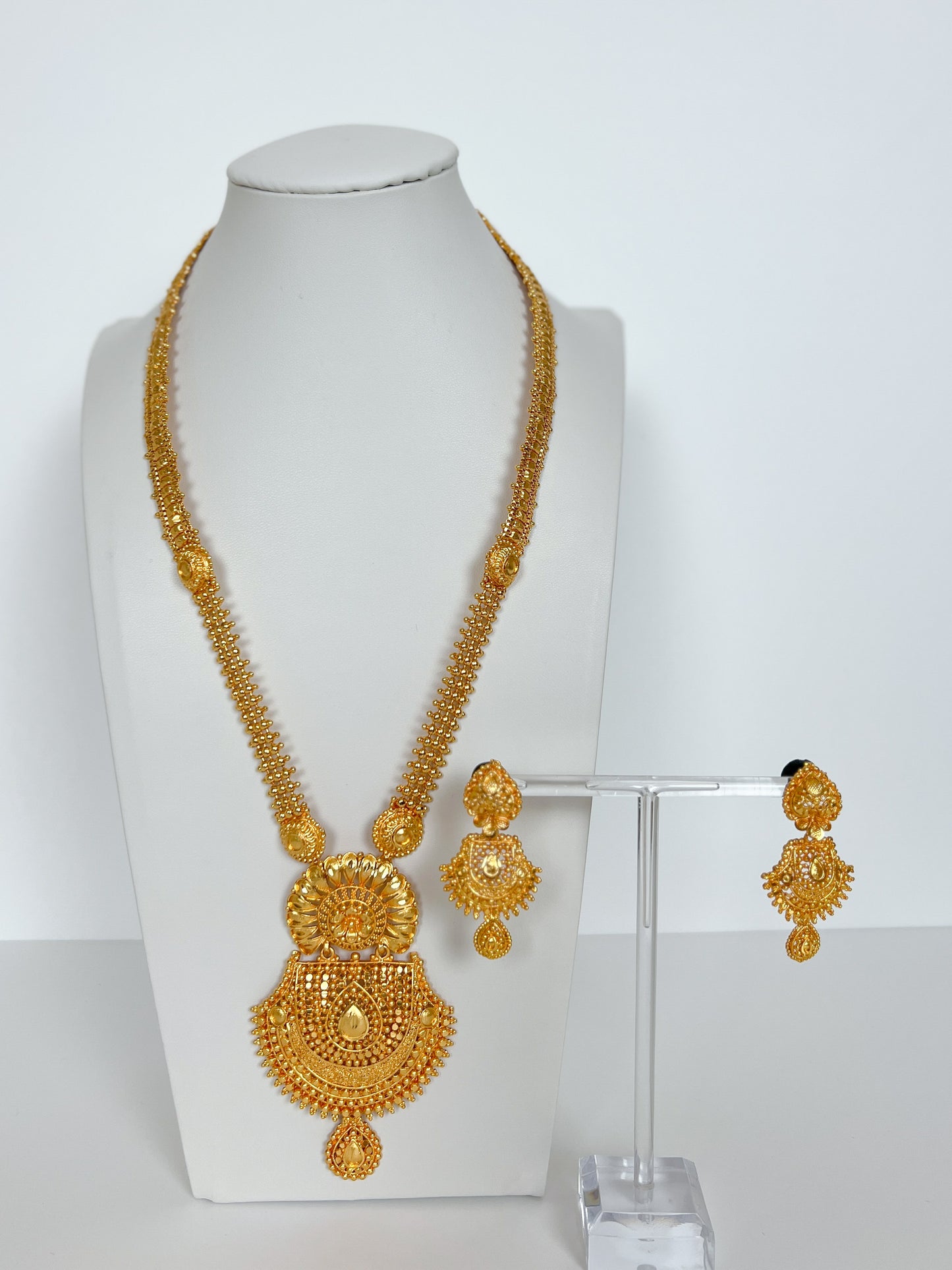 Rani Haar Necklace Set with Earrings Gold Plated