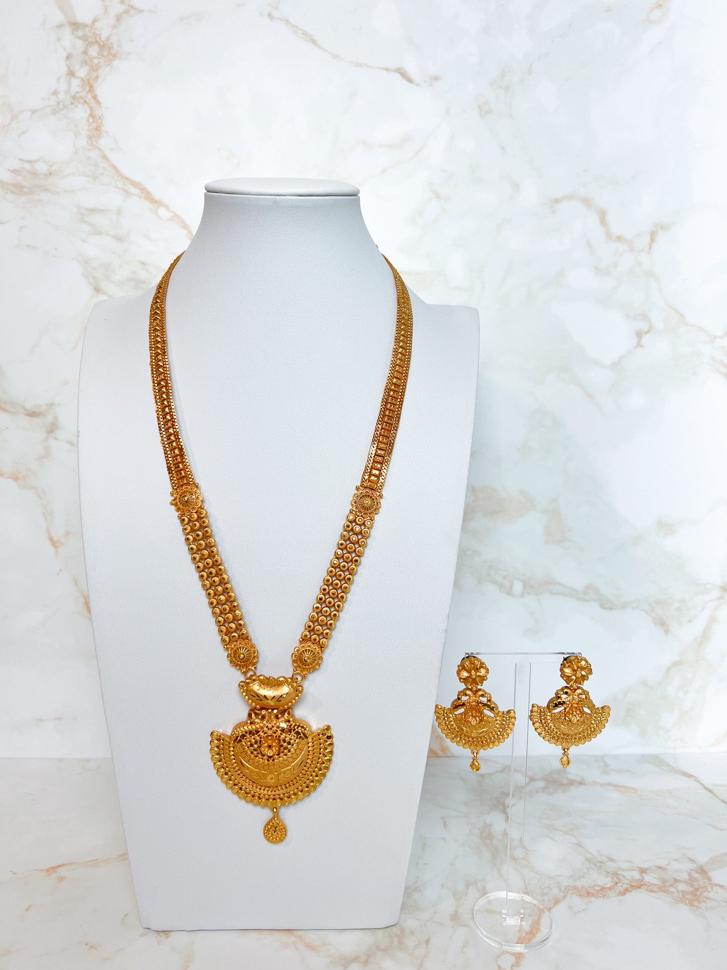 Rani Haar Necklace Set with Earrings Gold Plated
