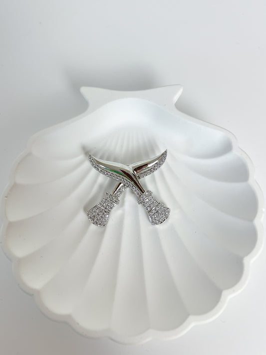 AD Khukuri Brooch – Silver-Plated