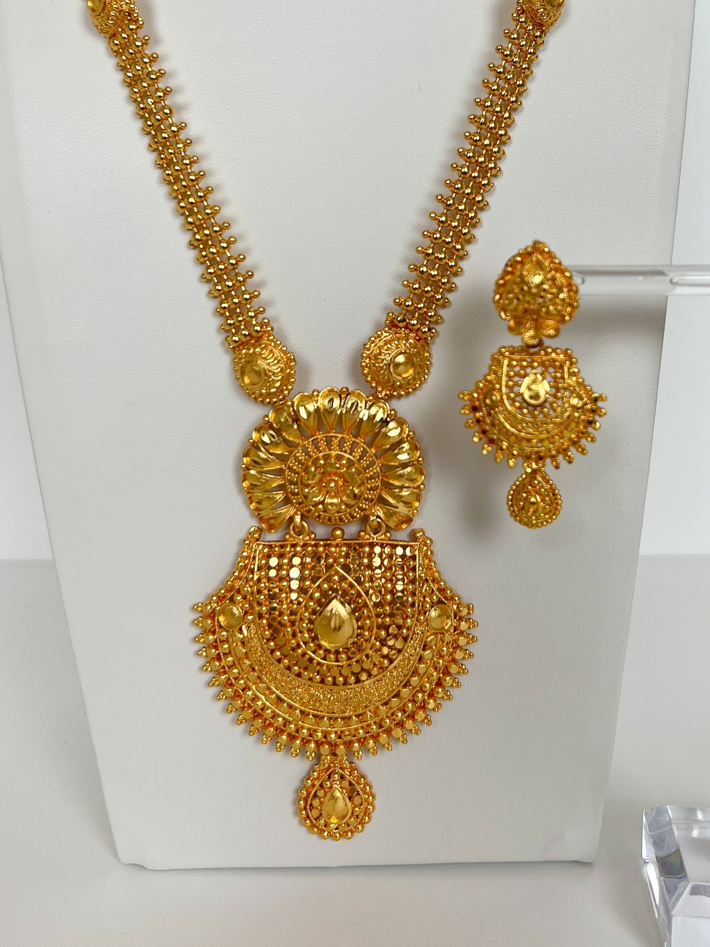 Rani Haar Necklace Set with Earrings Gold Plated