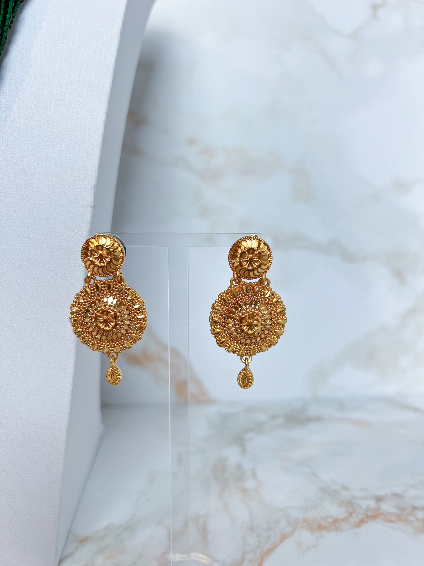 Mangalsutra Necklace with Earrings Green Hydropote