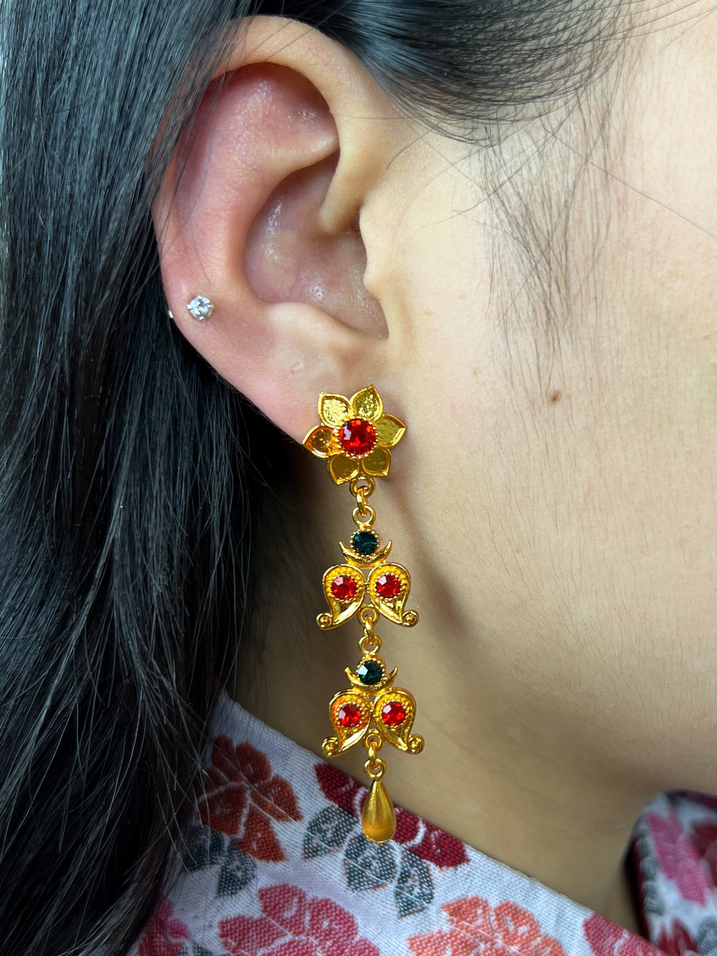 Two Steps Yarling  – Gold Plated Drop Earrings