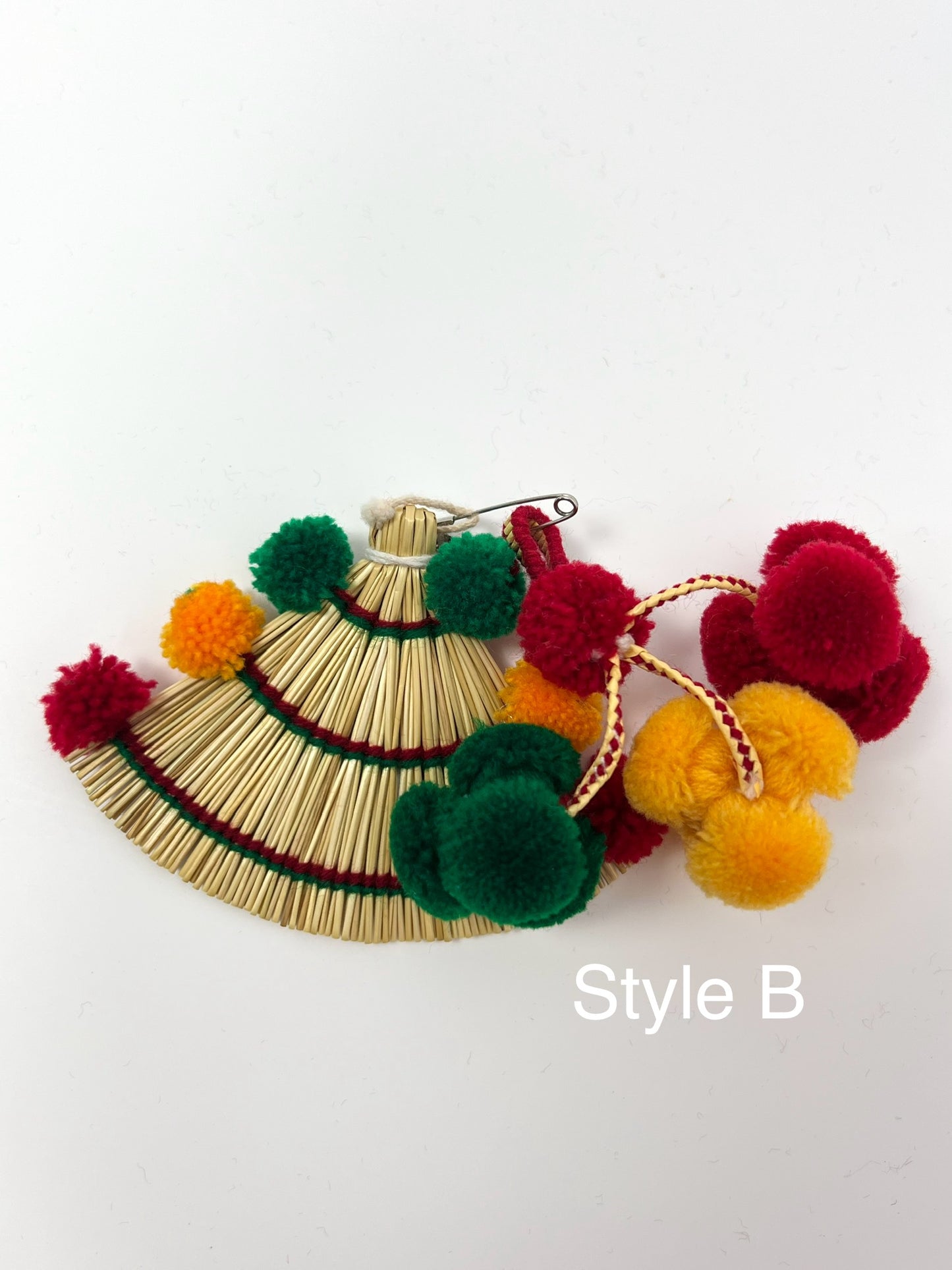 Dhajura Pechuri Brooch – Traditional Rai Cultural Ornament
