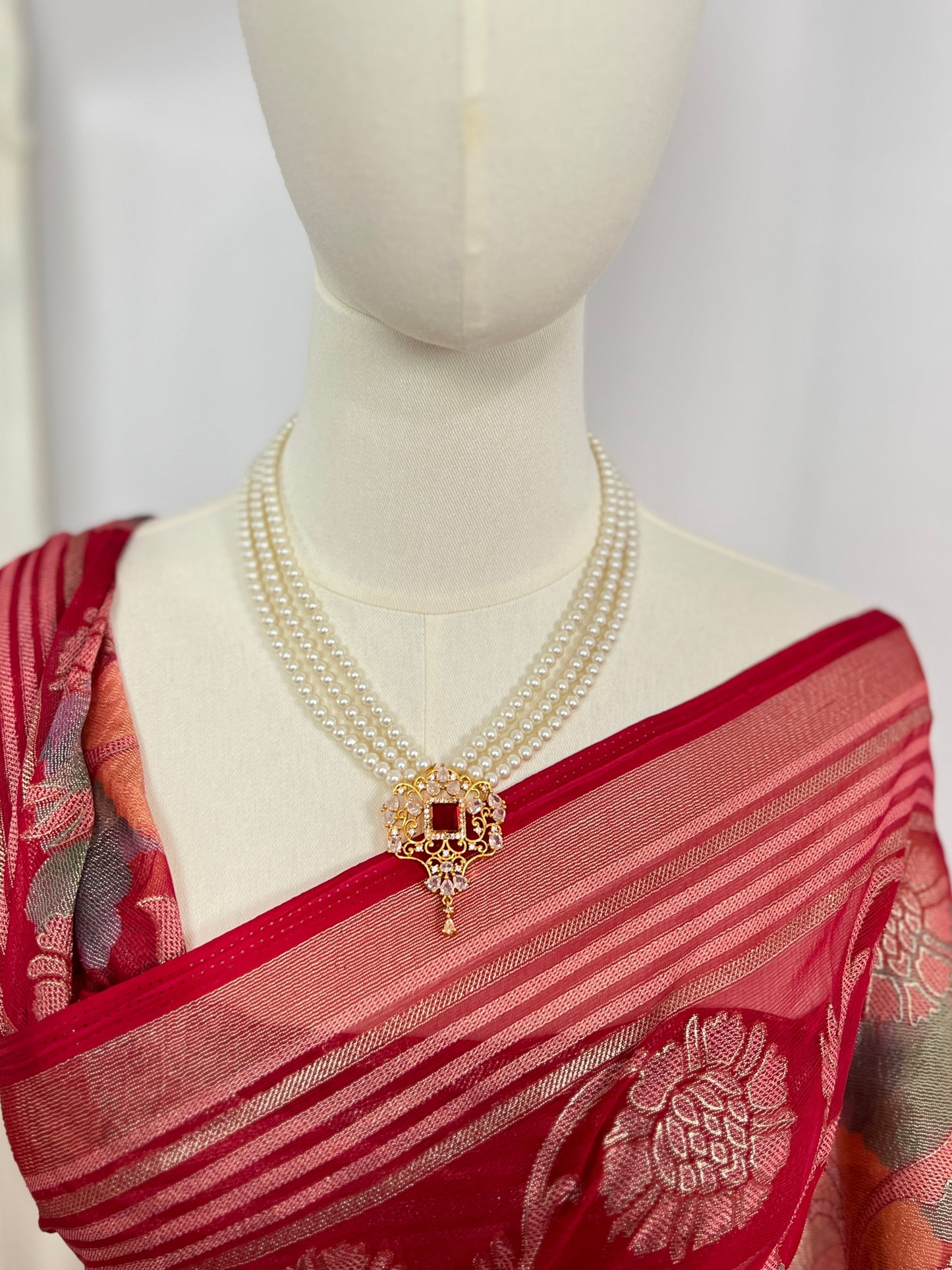 Pearl Necklace Set with Earrings – Red Stone & Gold Clasps