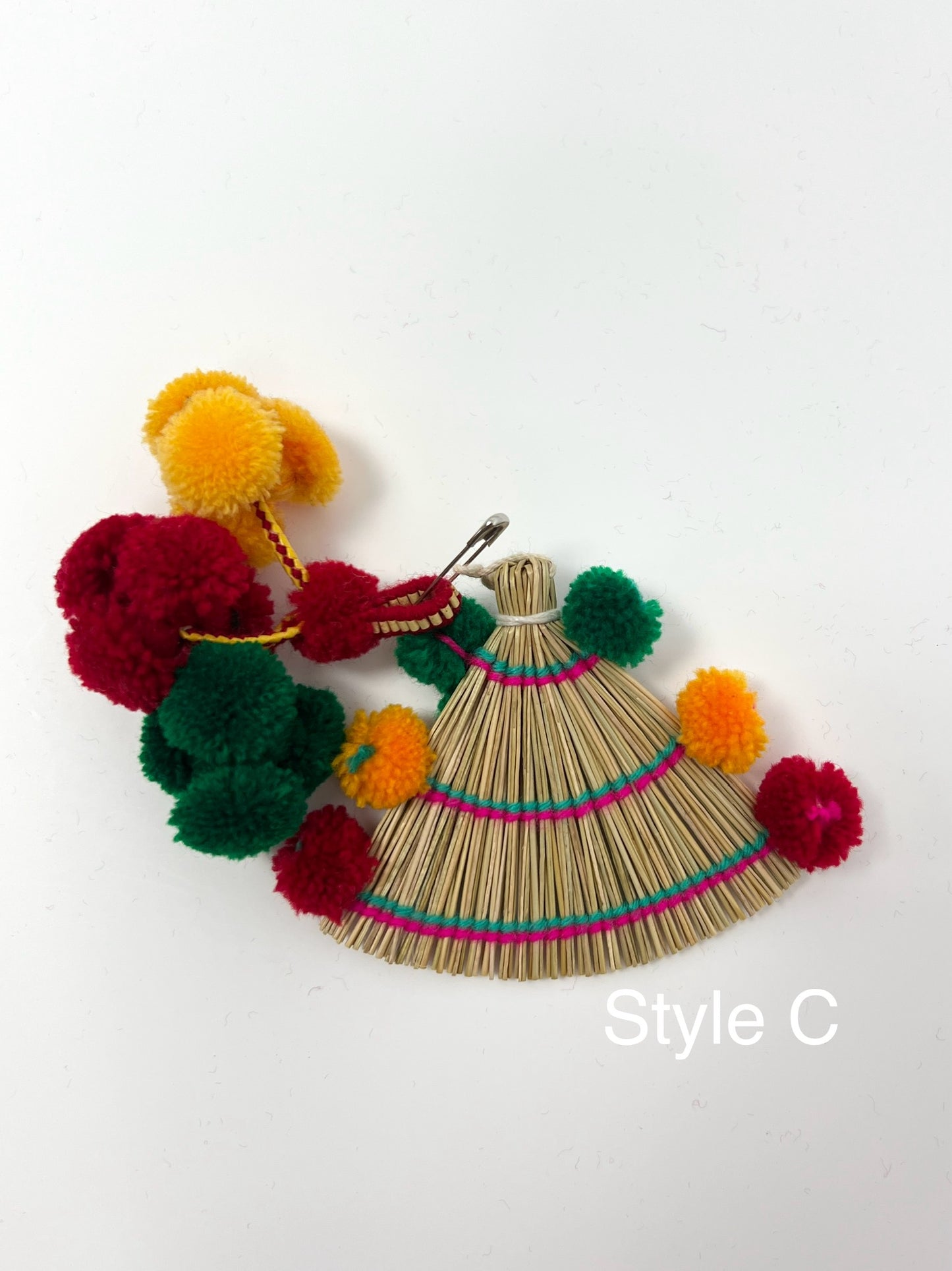 Dhajura Pechuri Brooch – Traditional Rai Cultural Ornament