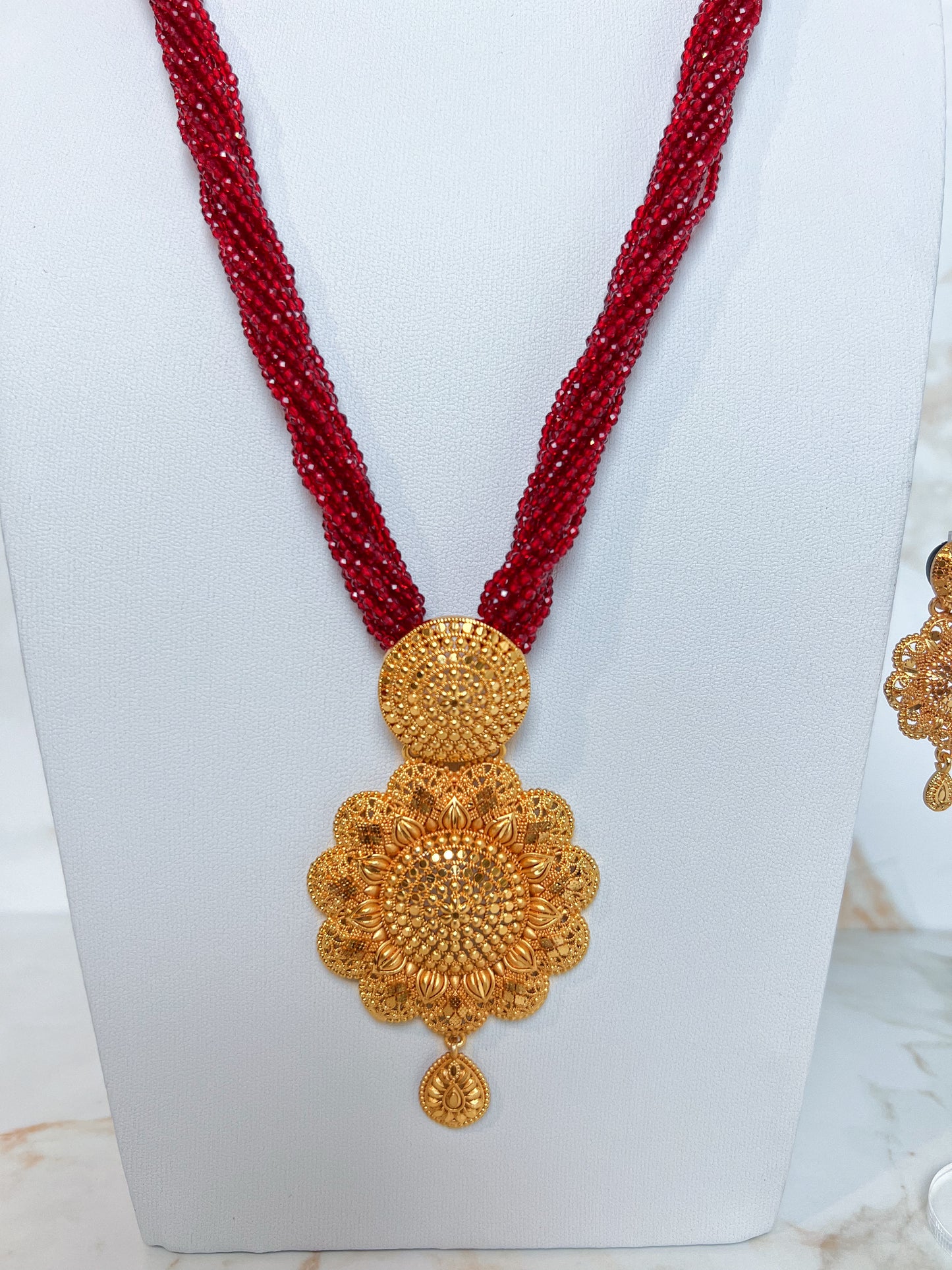 Mangalsutra with Earrings Red Hydropote Necklace