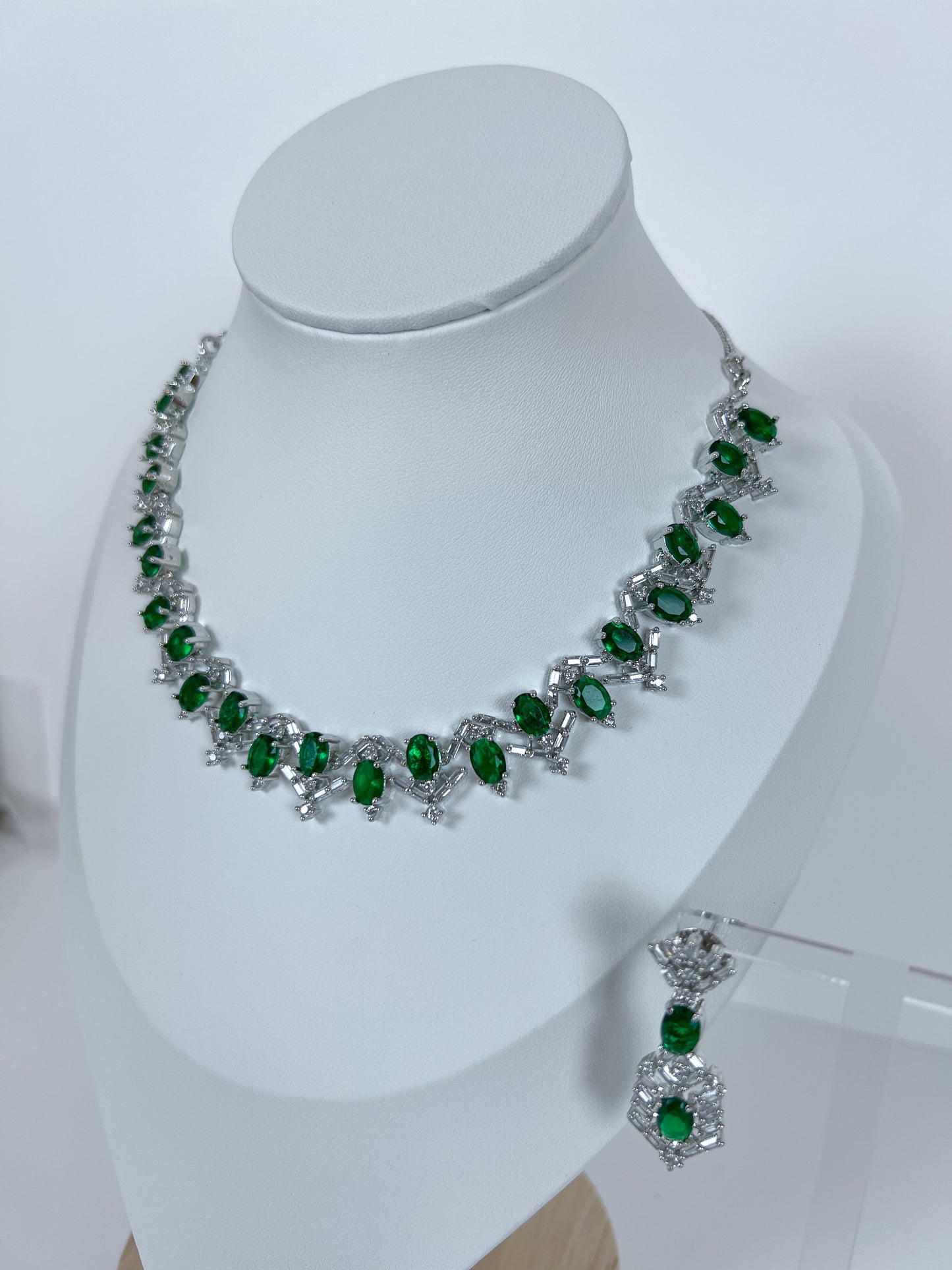 Green stone AD necklace set