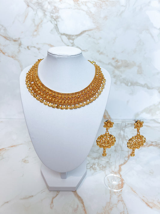 Mini Haar Necklace Set With Earrings Gold Plated