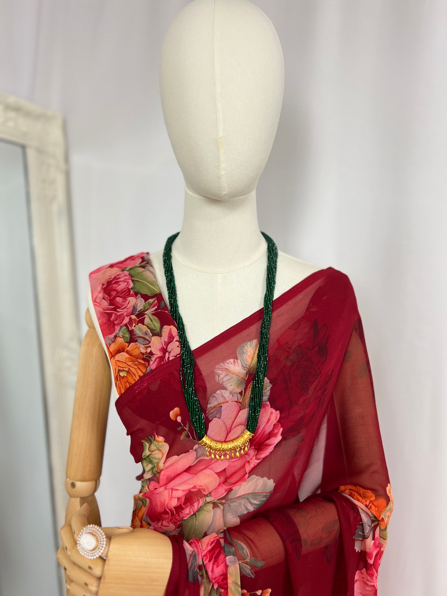 C Tilhari Long Green Hydropote – Traditional Nepali Necklace