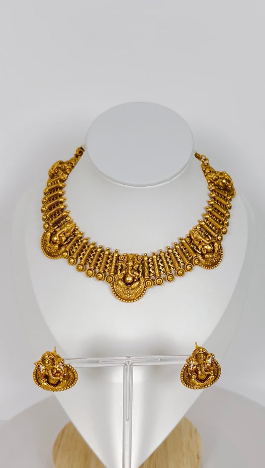 Temple Jewellery Set