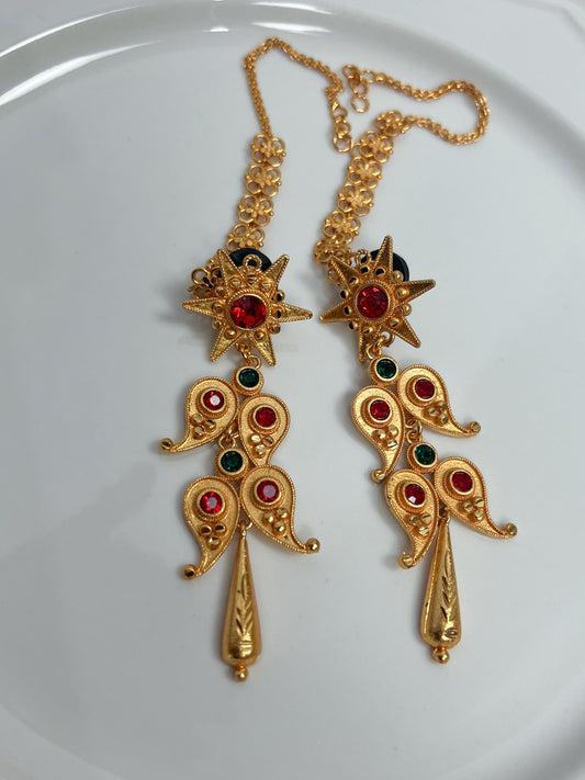 Cutting Yarling Drop Earrings - Two Steps With Chain